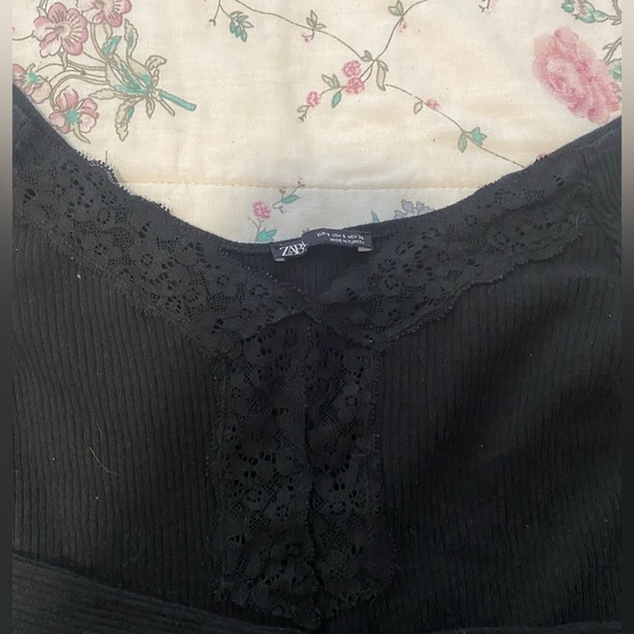 ZARA black wide neck off shoulder scoop long sleeve lace top lace detailing - Picture 2 of 3